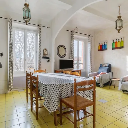 Holiday home Les Marronniers Du Luberon Reillanne